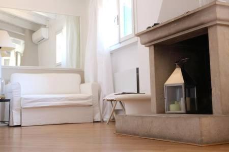Di Punto In Bianco Home Verona Dış mekan fotoğraf
