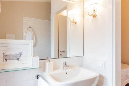 Di Punto In Bianco Home Verona Dış mekan fotoğraf