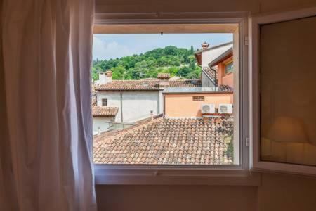 Di Punto In Bianco Home Verona Dış mekan fotoğraf